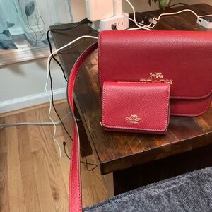 Coach wallet beautiful cherry red